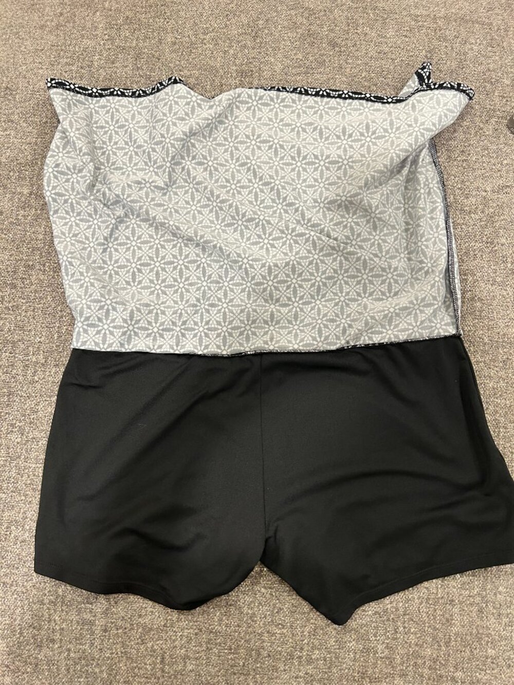 Tranquility by Colorado Clothing Athletic Skort, Size L - Picture 3 of 6